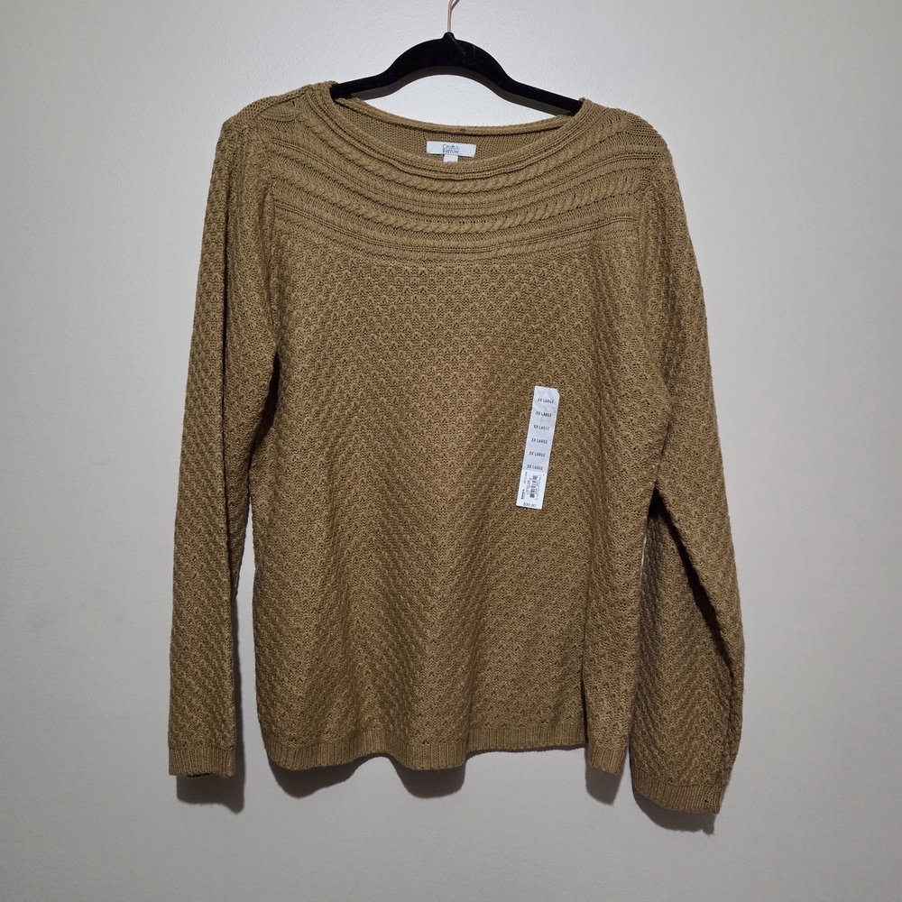 Elegant Women's Crew Neck Sweater in Tan